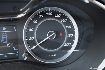 2016款宝骏560 1.8L手动舒适型