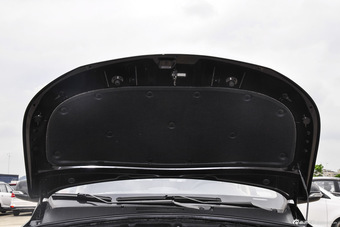 2016款宝骏560 1.8L手动豪华型