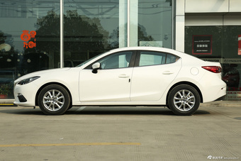 2016款马自达3昂克赛拉1.5L手动三厢舒适型