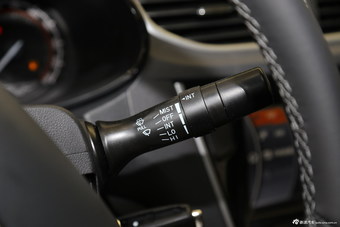 2015款艾瑞泽3 1.5L自动够劲版