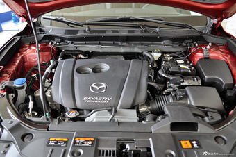 2013款马自达CX-5 2.0L自动四驱尊贵型