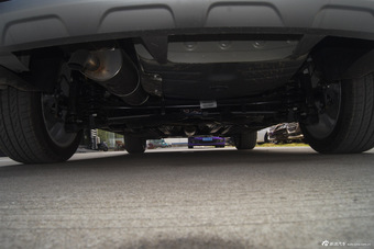 2015款东风标致3008 2.0L手动经典版