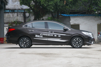 2013款凌派1.8L自动旗舰版