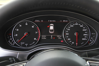 2016款奥迪A7 3.0T自动50TFSI quattro舒适型