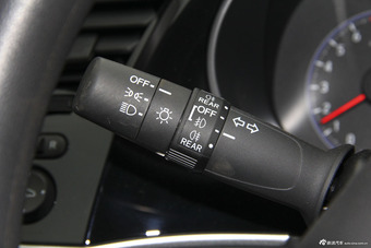 2015款锋范 1.5L手动豪华版