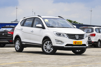 2016款宝骏560 1.8L手动精英型