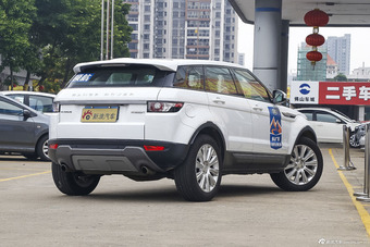 2015款揽胜极光2.0T自动智耀版