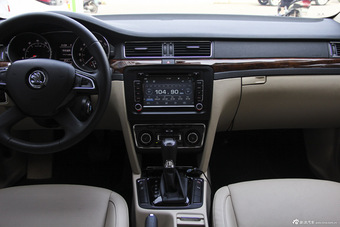 2013款斯柯达速派1.8T手自一体雅仕版