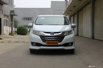 2015款奥德赛2.4L自动至尊版到店实拍