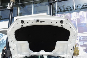 2016款奔驰GLC300 2.0T自动4MATIC豪华型