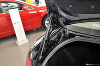 2013款奔腾B50 1.8L自动尊贵型