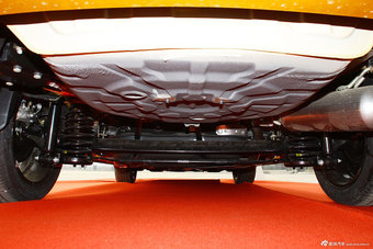 2014款比亚迪秦1.5T旗舰型