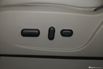 2013款福特翼虎1.6GTDi自动精英型