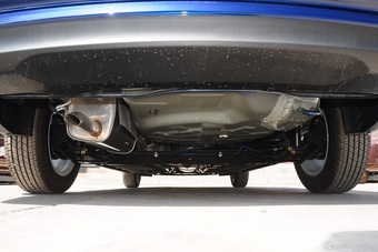 2015款启辰D50 1.6L自动豪华版