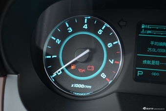 2016款瑞风M52.0T自动汽油商务版