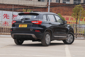 2016款CS75 2.0L手动领先型国4