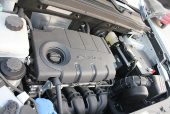 2014款柯兰多2.0L 汽油两驱自动豪华导航版到店实拍