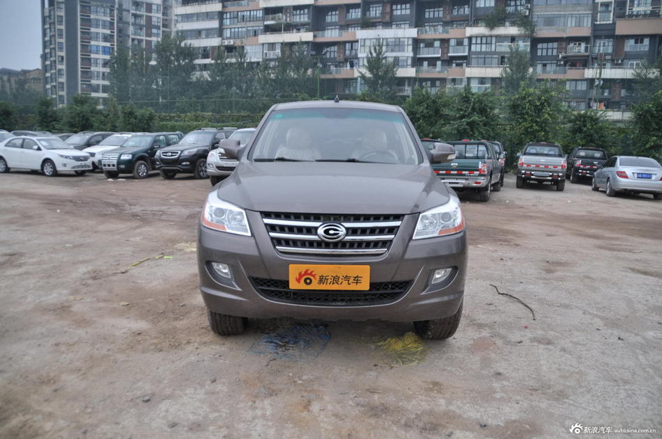 2012款奥轩G5 2.0L手动精英版两驱