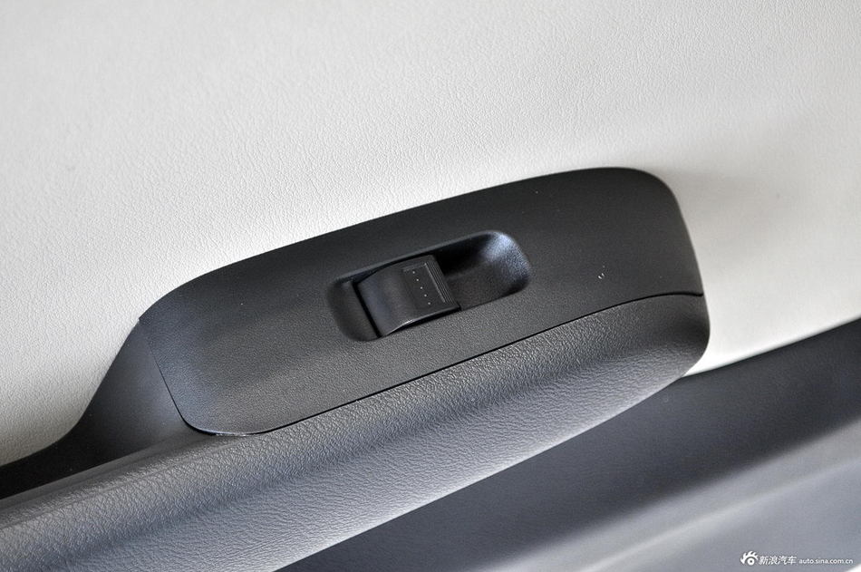 2013款理念S1 1.5L手动舒适版