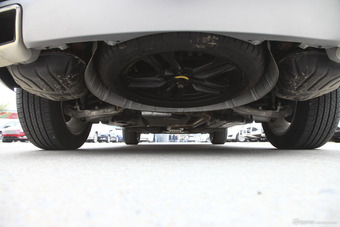 2015款锐界2.0T自动两驱豪锐型