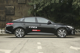 2016款起亚K5 1.6T自动PREMIUM