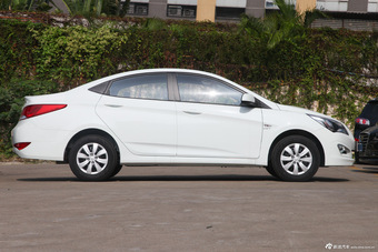 2014款瑞纳1.4L手动智能型