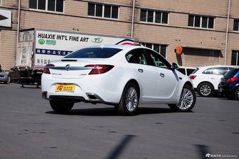 2015款君威2.0T自动GS燃情运动版