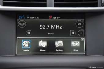 2015款雪铁龙C4L 1.2T自动尊贵版