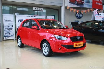 2014款欧朗1.5L两厢手动豪华型