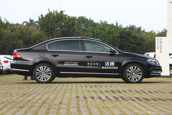 2015款迈腾2.0T自动改款旗舰型