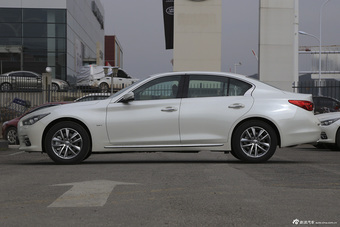 2015款英菲尼迪Q50L 2.0T自动悦享版