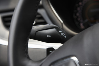 2014款林肯MKC 2.0T自动两驱尊雅版