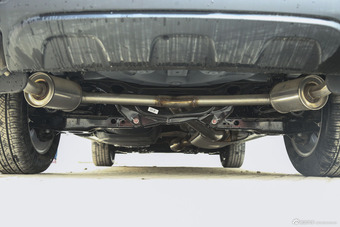 2016款比亚迪宋2.0TID自动尊贵型