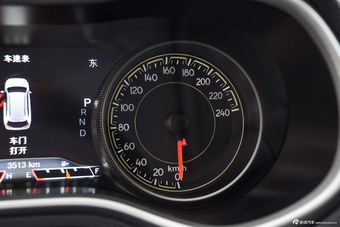 2016款自由光2.4L自动全能版