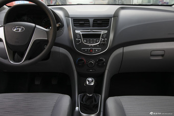 2014款瑞纳1.4L手动智能型