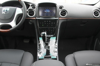 2015款大7 SUV 2.2T自动两驱智慧型