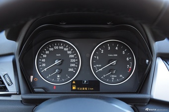 2015款宝马2系Gran Tourer 218i领先型