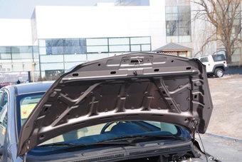 2015款绅宝D20自动两厢1.5L自动乐天版