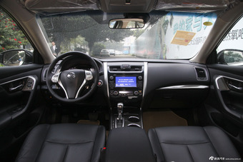 2015款天籁2.5L自动XL-NAVI Tech欧冠智享版图片