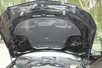 2014款奔驰E 300L运动轿车