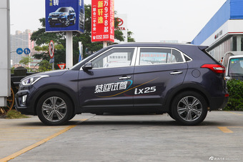 2015款ix25 2.0L 自动四驱尊贵型
