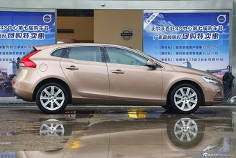 2017款沃尔沃V40 1.5T自动T3 智雅版