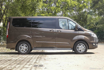 2016款途睿欧2.0T手动精睿版