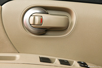 2013款骊威1.6XE CVT舒适版