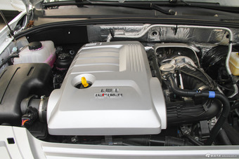 2014款荣威W5 1.8T自动两驱胜域特装版