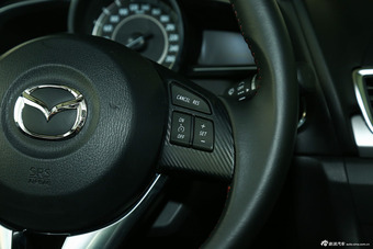 2016款马自达3昂克赛拉1.5L自动三厢尊贵型