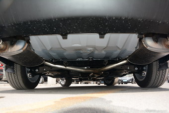 2015款红旗H7 1.8T自动豪华型