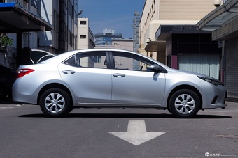 2015款雷凌1.6E CVT新锐版