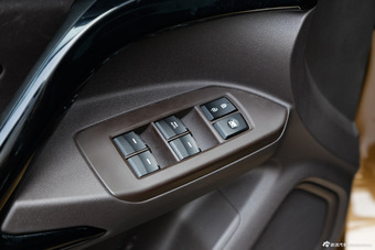 2015款传祺GS4 200T G-DCT尊贵版