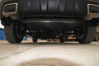 2016款CS75 1.8T 自动尊贵版国4